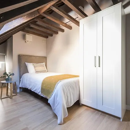 Apartment Genteel Trinidad Grund